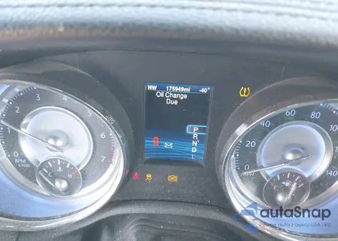 2014 Chrysler 300 из США, поврежденный, VIN 2C3CCAAG6EH200037